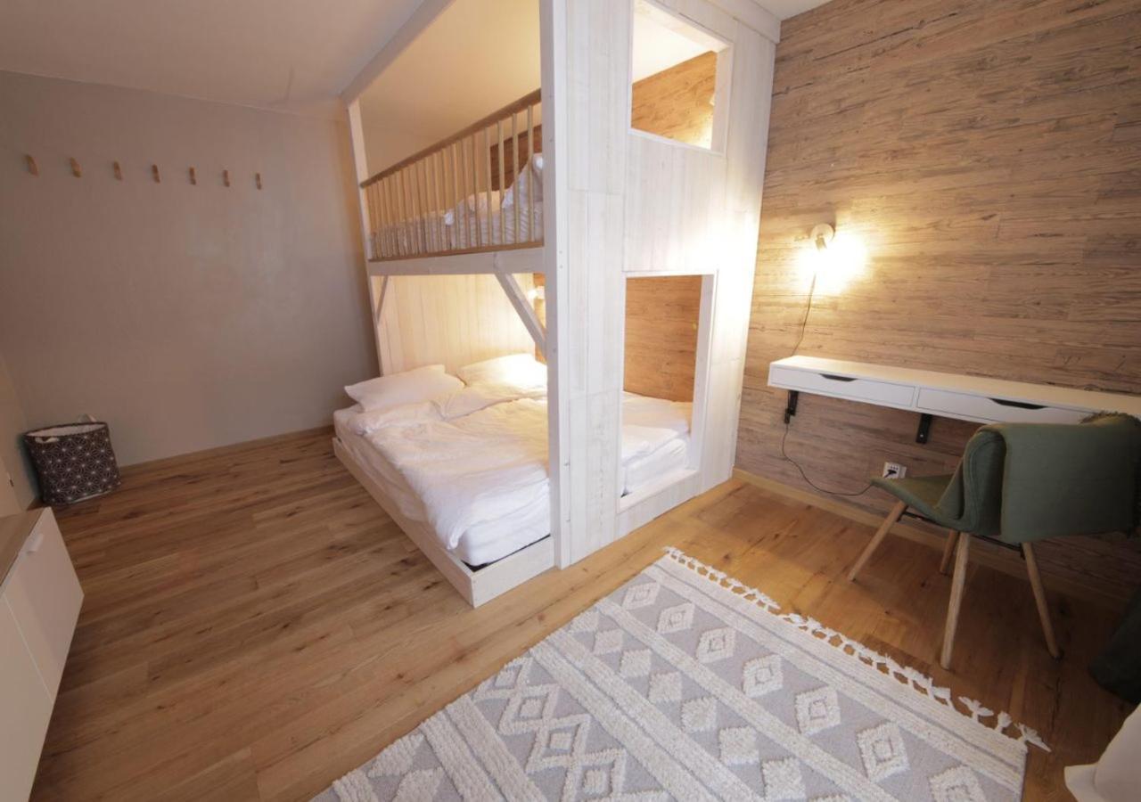 Stylish And Modern - Alm-flat-vacation Apartment Oberau (Garmisch-Partenkirchen)
