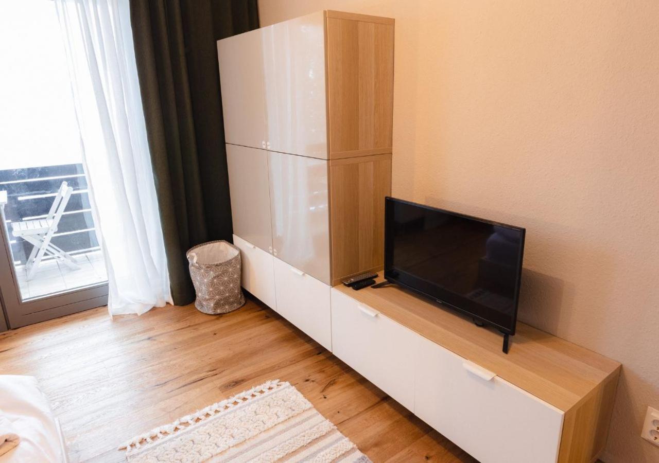 Stylish And Modern - Alm-flat-vacation Apartment Oberau (Garmisch-Partenkirchen)